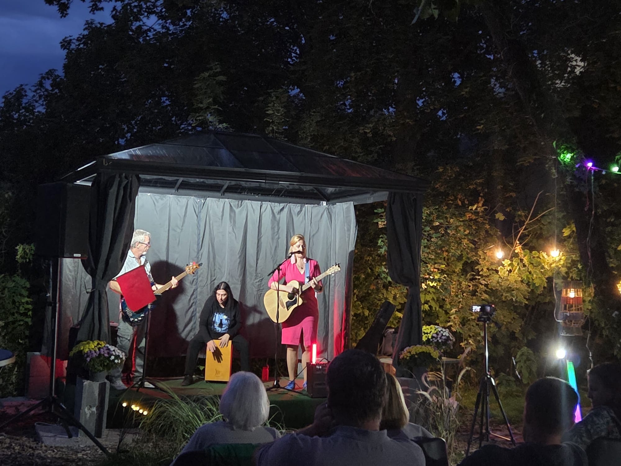 Unser Gig im Garden Project